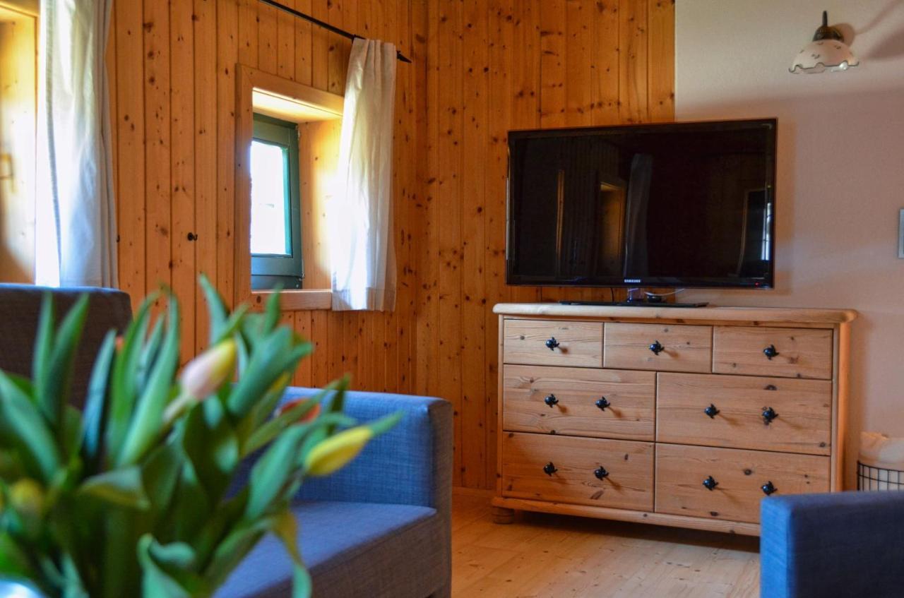 Ferienhaus Waldtraum Sankt Veit an der Glan Exterior foto