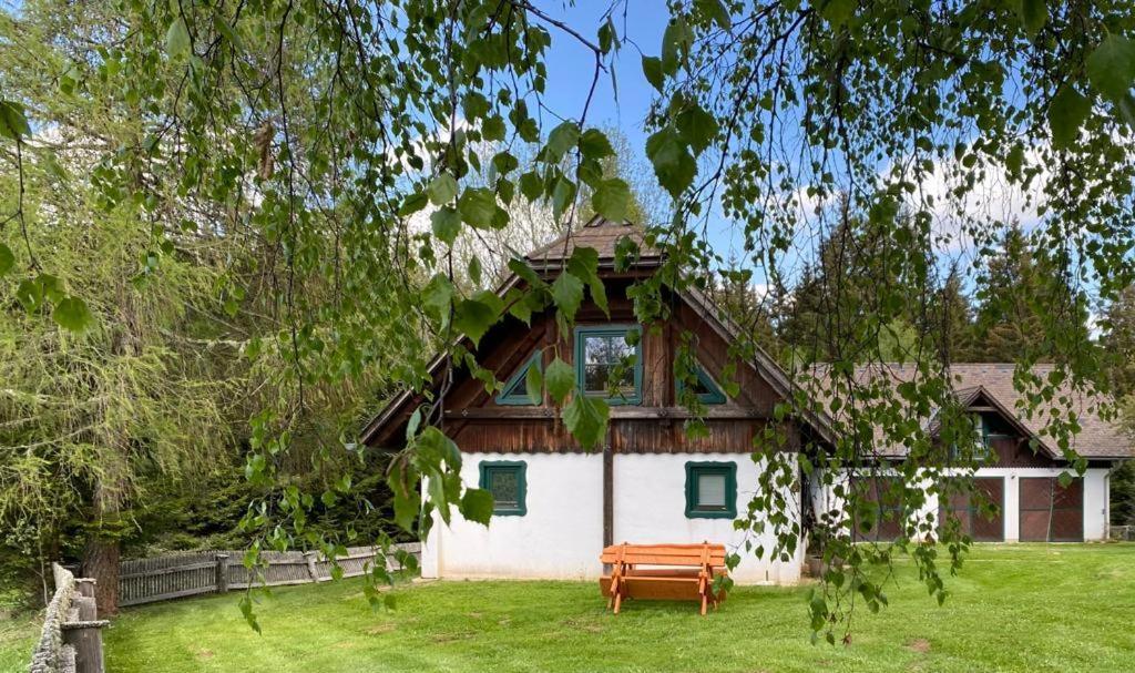 Ferienhaus Waldtraum Sankt Veit an der Glan Exterior foto